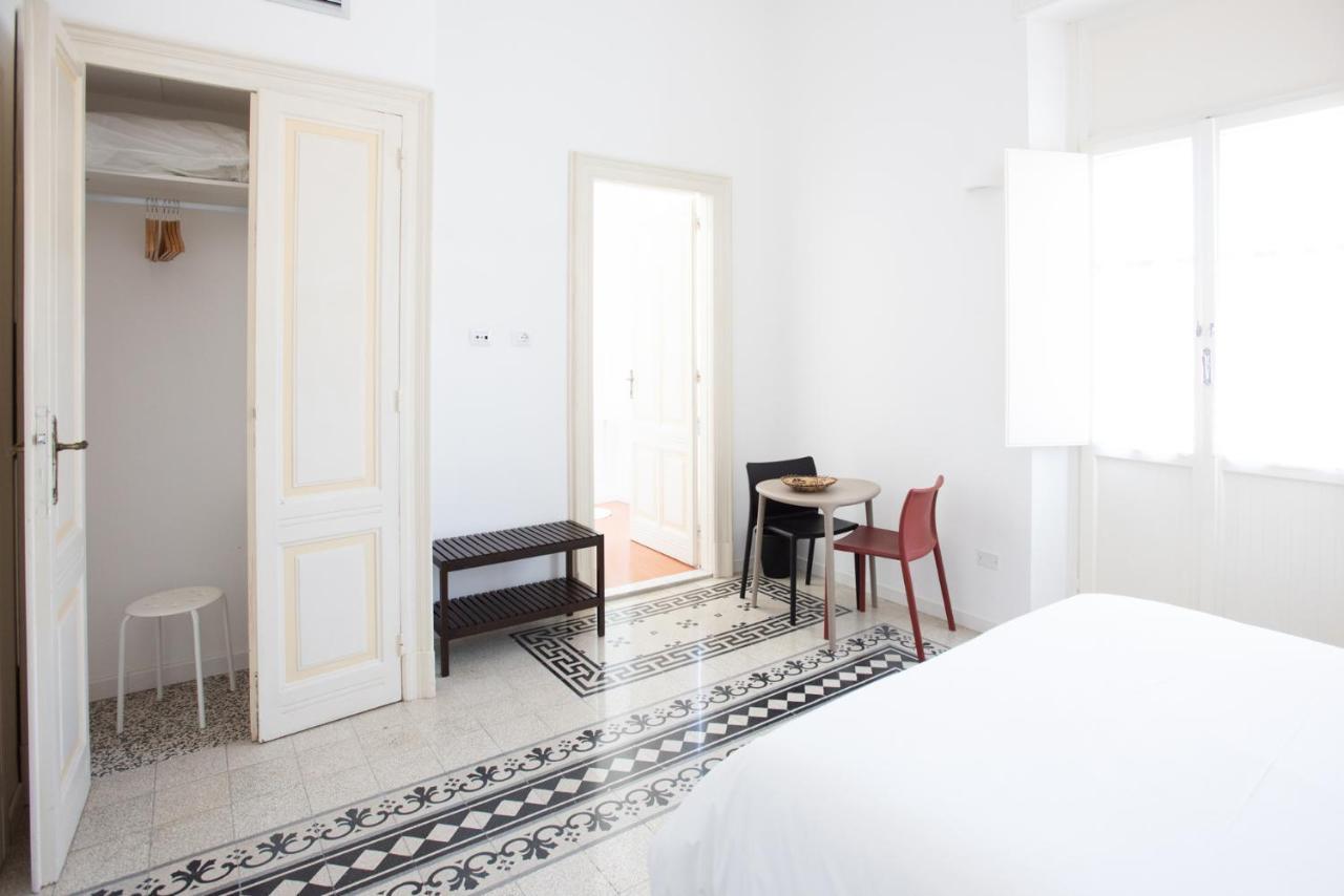 B&B Angioy 18 Cagliari Ngoại thất bức ảnh